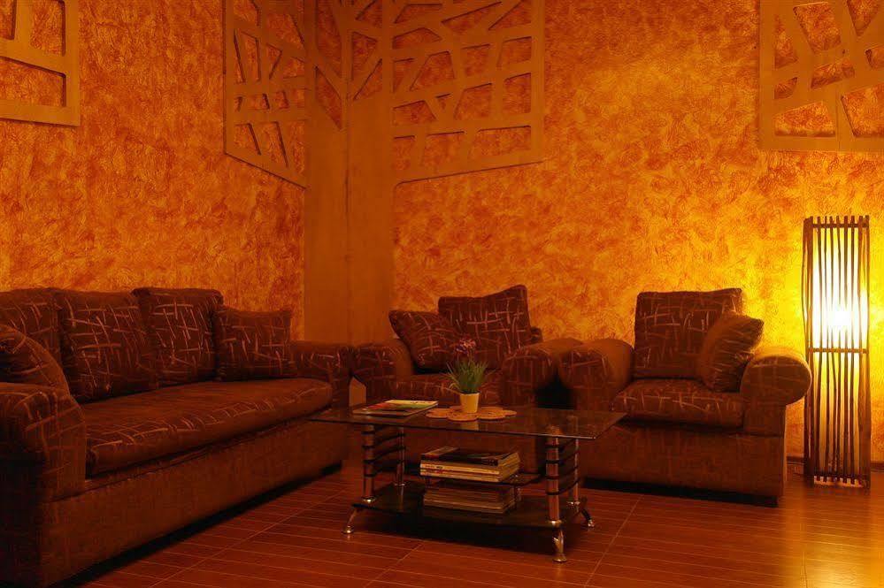 Natures Garden Park Resort And Spa มักตัน ภายนอก รูปภาพ