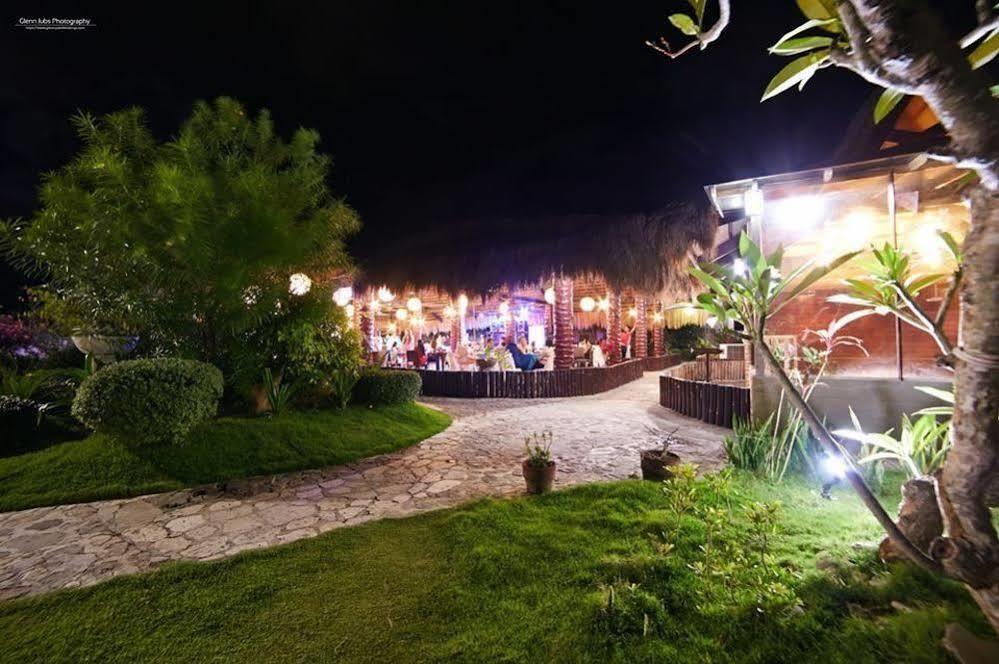 Natures Garden Park Resort And Spa มักตัน ภายนอก รูปภาพ